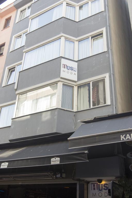 Hush Hostel Moda Istanbul Exteriör bild